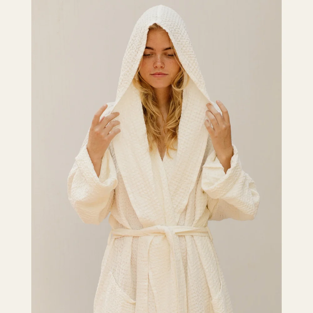 Threshold Spa Plush Bath Robe product reference